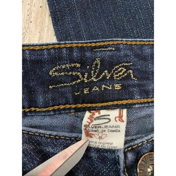 Silver AIKO Bootcut Jeans Mid Rise Embroidered Pocket Women’s Sz 30/33 - Picture 3 of 5